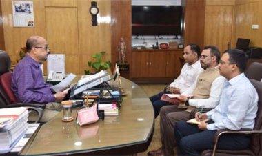 पेड़ों की सुरक्षा और संवर्धन पर समुचित ध्यान देने की आवश्यकता: राज्यपाल डेका