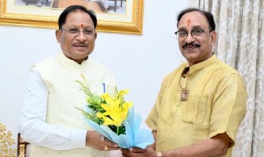 मुख्यमंत्री से छत्तीसगढ़ योग आयोग के नवनियुक्त अध्यक्ष संजय अग्रवाल ने की सौजन्य मुलाकात