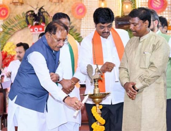 विश्व पर्यावरण दिवस पर मुख्यमंत्री विष्णु देव साय ने किया ‘एक पेड़ माँ के नाम’ अभियान 2026-27 का शुभारंभ