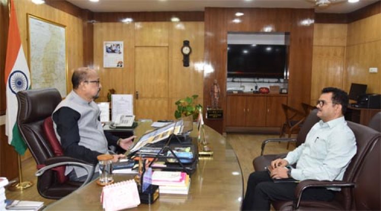 राज्यपाल रमेन डेका ने रेत के वैज्ञानिक एवं व्यवस्थित खनन पर दिया जोर