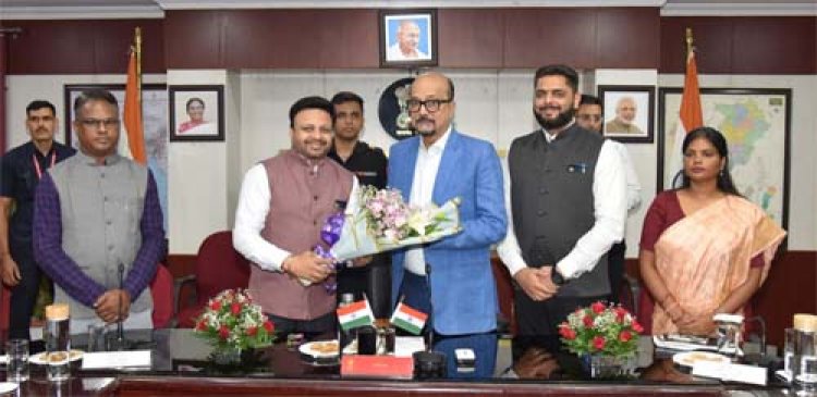 पर्यावरण संरक्षण, विशेष पिछड़ी जनजातियों के उत्थान, ब्रेस्ट कैंसर जागरूकता के लिए रोटेरियन निभाएं सक्रिय भूमिका-डेका