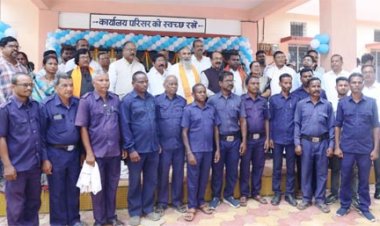 उप मुख्यमंत्री अरुण साव ने तहसील कार्यालय के नवनिर्मित भवन का किया लोकार्पण