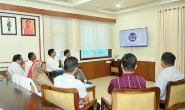 'मन की बात' से विकसित भारत का संकल्प हुआ और मजबूत: प्रधानमंत्री के प्रेरक संदेशों का मंत्री श्रीमती लक्ष्मी राजवाड़े ने किया श्रवण