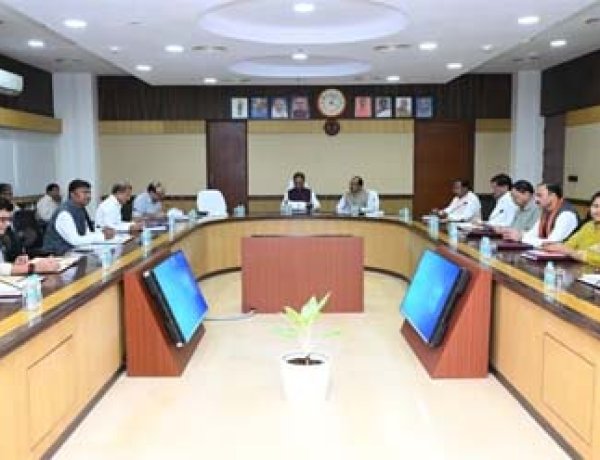 CM साय की अध्यक्षता में मंत्रिपरिषद की बैठक, लिए गए महत्वपूर्ण निर्णय 