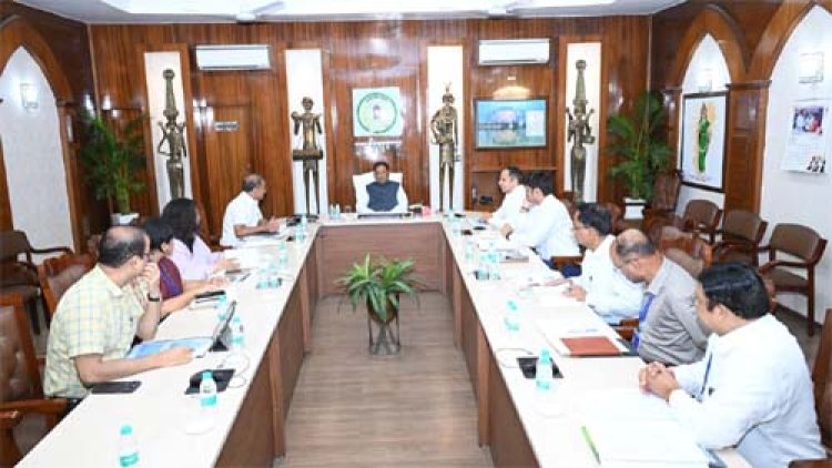 मुख्यमंत्री विष्णु देव साय ने खरीफ-2026 एवं संभावित अल्प वर्षा की तैयारियों की उच्चस्तरीय समीक्षा की