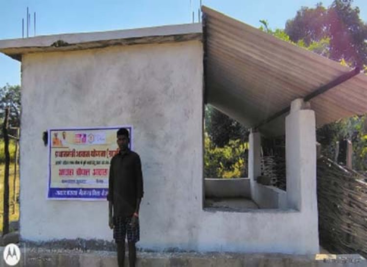 भटकाव से भरोसे तक: प्रधानमंत्री आवास योजना ने बदली पूर्व नक्सली सुदु कड़ती की जिंदगी
