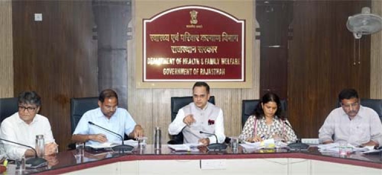 समीक्षा बैठक में मुख्य सचिव ने दिए निर्देश, सभी अस्पताल आवश्यक स्टेंडर्ड प्रोटोकॉल्स की सख्ती से पालना करें