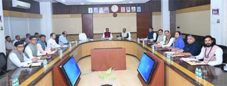 CM साय की अध्यक्षता में कैबिनेट की बैठक, लिए गए महत्वपूर्ण निर्णय