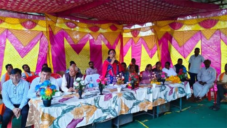 आजादी के 79 वर्षों बाद भिरागांव को मिली पक्की सड़क की सौगात, ग्रामीणों ने विधायक सुलता उसेण्डी का जताया आभार