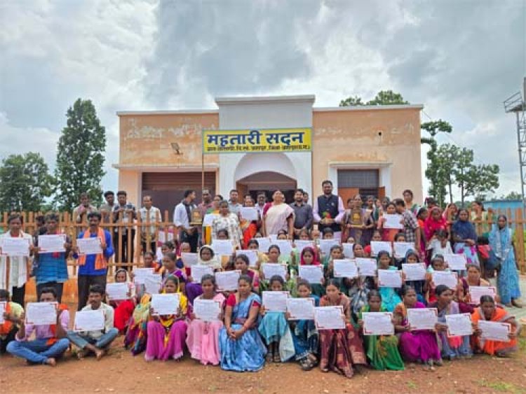 जैशक्राफ्ट के तहत 30 दिवसीय बांस एवं फर्नीचर निर्माण प्रशिक्षण सम्पन्न