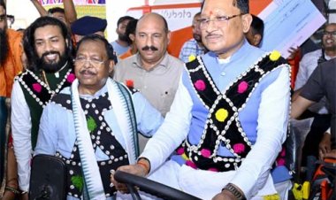हरेली तिहार पर मुख्यमंत्री निवास में साकार हुई छत्तीसगढ़ की लोक संस्कृति, कृषि परंपरा और ग्रामीण जीवन की जीवंत झांकी