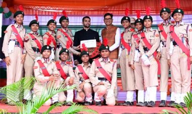 रायगढ़ में हर्षोल्लास और देशभक्ति के साथ मनाया गया स्वतंत्रता दिवस