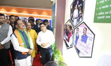 देश की आजादी में छत्तीसगढ़ के वीर नायकों का योगदान नई पीढ़ी तक पहुंचाना हमारा दायित्व : मुख्यमंत्री विष्णु देव साय
