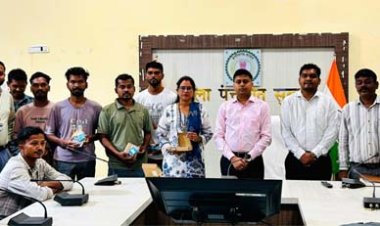 अब गांव में ही मिलेगी बैंकिंग सुविधा, सुकमा के 39 अटल डिजिटल सुविधा केंद्रों को माइक्रो एटीएम