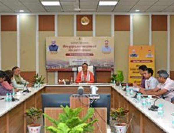 मुख्यमंत्री भजनलाल शर्मा ने किया पीएम कुसुम योजना के लाभार्थी किसानों से संवाद