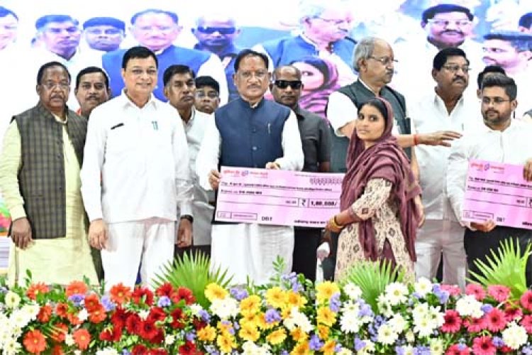 ढाई साल की उपलब्धियाँ- छत्तीसगढ़ का श्रमिक कल्याण के क्षेत्र में नई पहचान