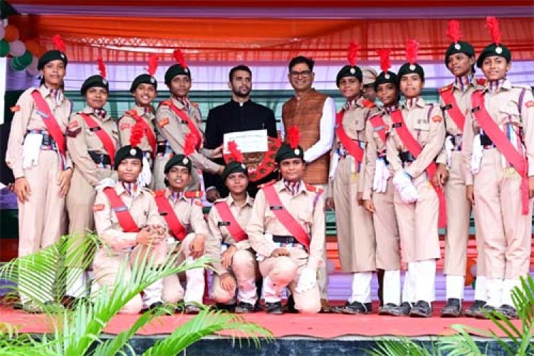 रायगढ़ में हर्षोल्लास और देशभक्ति के साथ मनाया गया स्वतंत्रता दिवस