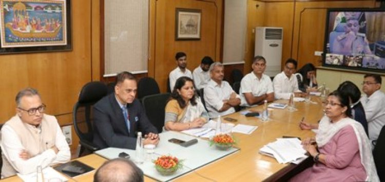 नीट पीजी परीक्षा-2026 के सफल आयोजन के लिए मुख्य सचिव ने की बैठक