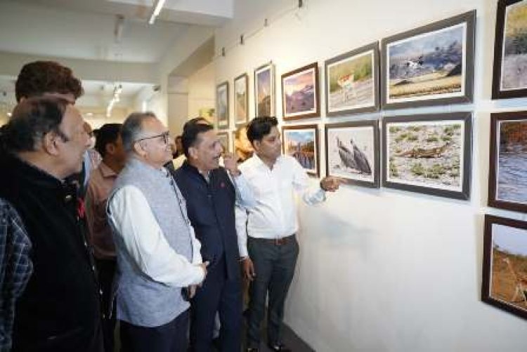 जवाहर कला केंद्र में सजा फोटोग्राफी का महाकुंभ, फोटो और पेंटिंग का हुआ संगम