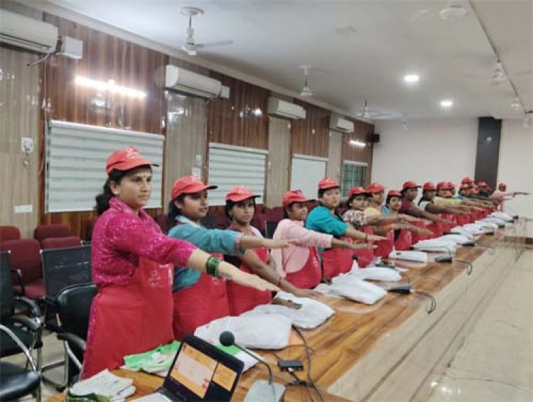 जशपुर में 200 स्ट्रीट फूड विक्रेताओं को मिला नि:शुल्क फॉस्टेक प्रशिक्षण