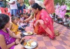 आंगन मिलन’ कार्यक्रम में शामिल हुईं केंद्रीय महिला एवं बाल विकास राज्यमंत्री सावित्री ठाकुर