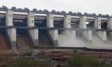 धमतरी में भारी बारिश से उफान पर नदियां, गंगरेल बांध के खुले 3 गेट, महानदी तटीय गांवों में अलर्ट जारी