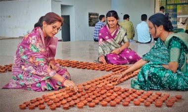सेवा संकल्प अभियान : ‘आशीर्वाद का दीया’ के लिए बिहान दीदियों ने जगाई जन-अलख