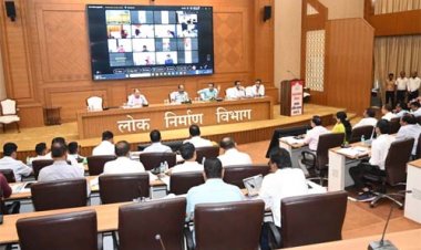बारिश में खराब सड़कों पर उप मुख्यमंत्री अरुण साव ने जताई नाराजगी, 15 अक्टूबर तक सुधारने के दिए निर्देश