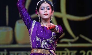 चक्रधर समारोह में अन्विता विश्वकर्मा ने कथक में दिखाई भाव, लय और ताल की सुंदर प्रस्तुति