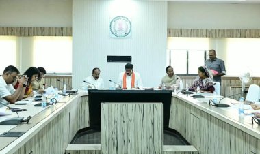 उप मुख्यमंत्री विजय शर्मा की अध्यक्षता में राजनीतिक प्रकरण वापसी समिति की हुई अहम बैठक