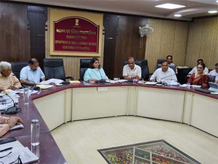 मानसिक स्वास्थ्य सेवाओं के लिए राज्य मानसिक स्वास्थ्य प्राधिकरण की बैठक