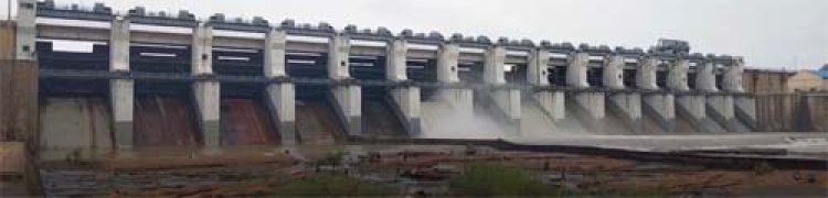 धमतरी में भारी बारिश से उफान पर नदियां, गंगरेल बांध के खुले 3 गेट, महानदी तटीय गांवों में अलर्ट जारी