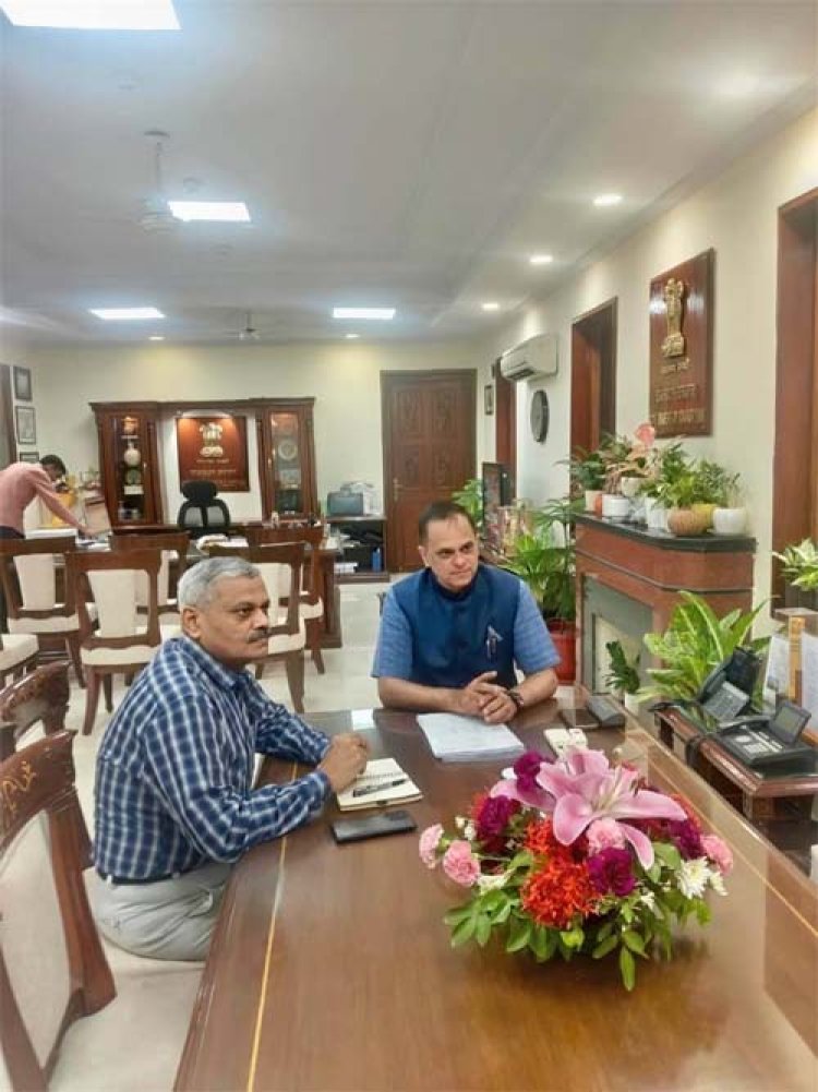 मुख्य सचिव से एसीबी महानिदेशक ने की मुलाकात, भ्रष्टाचार के प्रति जीरो टॉलरेंस की नीति पर जोर