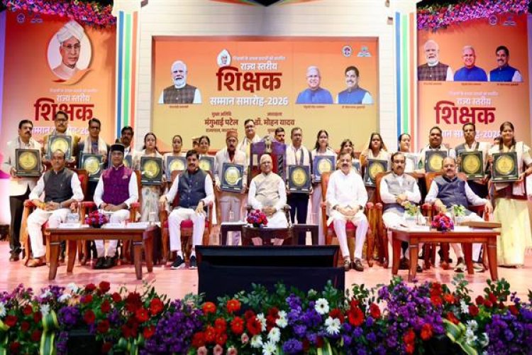 राष्ट्र निर्माण की पीढ़ी तैयार करते हैं शिक्षक : राज्यपाल पटेल