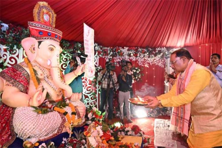मुख्यमंत्री निवास में विराजे भगवान गणेश