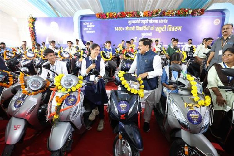 विद्यार्थियों के सपनों को पूरा करने के लिए आवश्यक संसाधन उपलब्ध कराने को सरकार है संकल्पित : मुख्यमंत्री डॉ. यादव