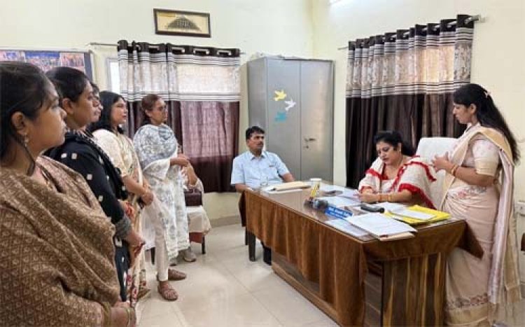 सखी वन स्टॉप सेंटर की व्यवस्थाओं का जायजा लेने पहुंचीं महिला आयोग अध्यक्ष डॉ. ममता साहू