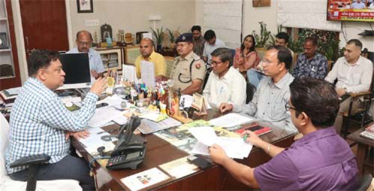 प्रमुख शासन सचिव ने की गांधी जयंती कार्यक्रम की तैयारियों की समीक्षा