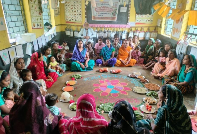 सेवा संकल्प अभियान : धमतरी के 86 आंगनबाड़ी केंद्रों में ’आंगन मिलन’ का आयोजन