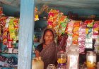 सेवा की कहानी : खेतिहर श्रमिक परिवार की रमावती हैं अपनी दुकान की संचालक