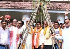 गन्ने का मूल्य 425 रुपये प्रति क्विंटल होने पर किसानों में खुशी, उप मुख्यमंत्री विजय शर्मा को गन्ना भेंटकर किया अभिनंदन