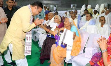 अंतर्राष्ट्रीय वृद्धजन दिवस पर मुख्यमंत्री का संवाद, प्रदेश में 91 लाख से अधिक जरूरतमंदों को मिल रही  सामाजिक सुरक्षा पेंशन: मुख्यमंत्री भजनलाल शर्मा