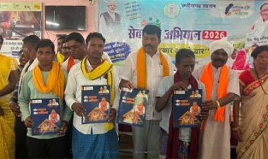 सेवा संकल्प अभियान : नारायणपुर के बेनूर में सजा सेवा सेतु का मंच