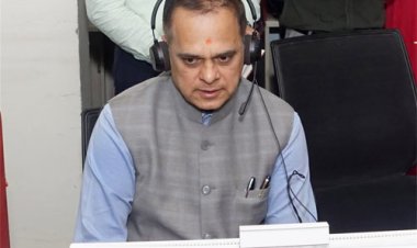 मुख्य सचिव ने राजस्थान संपर्क पोर्टल के कॉल सेंटर का किया निरीक्षण 