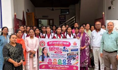 बेटी बचाओ, बेटी पढ़ाओ अभियान के तहत 29 बालिकाओं ने किया शासकीय कार्यालयों का शैक्षणिक भ्रमण