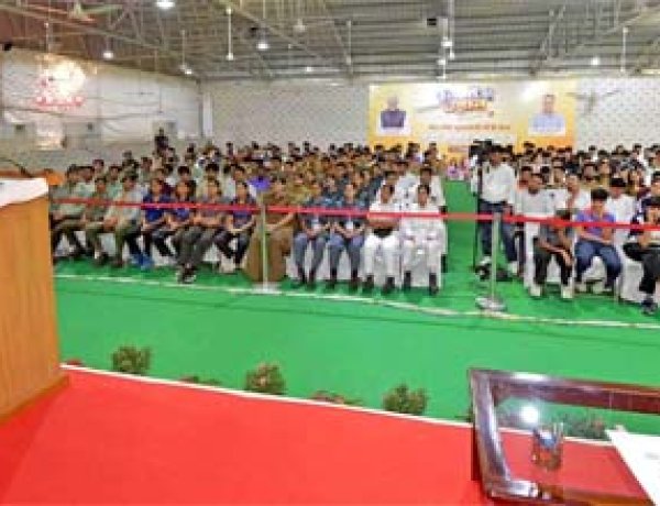 सपनों की उड़ान-असंभव कुछ भी नहीं, सामर्थ्यवान, संस्कारवान, ऊर्जावान, नशामुक्त युवा विकसित भारत की यात्रा के सच्चे सारथी 