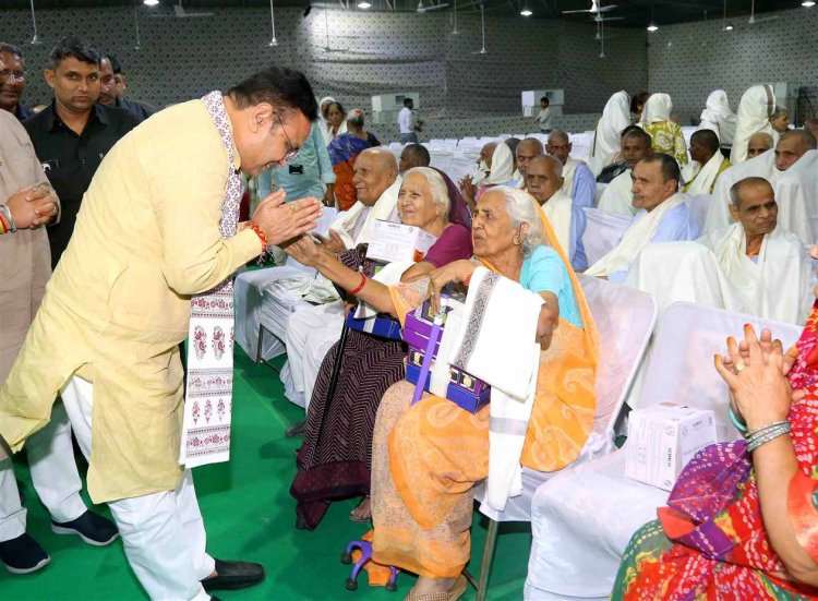 अंतर्राष्ट्रीय वृद्धजन दिवस पर मुख्यमंत्री का संवाद, प्रदेश में 91 लाख से अधिक जरूरतमंदों को मिल रही  सामाजिक सुरक्षा पेंशन: मुख्यमंत्री भजनलाल शर्मा