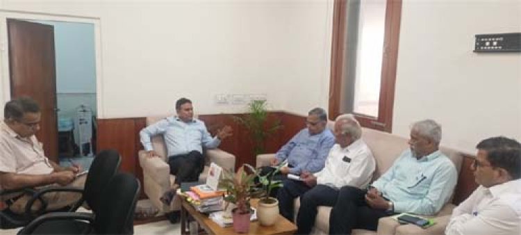 केंद्रीय दल ने राजस्थान में केंद्रीय योजनाओं की प्रगति को सराहा; मोबाइल वेटरनरी यूनिट, पशु बीमा और टीकाकरण, NLM-EDP कार्यों को 'बेहतरीन' बताया