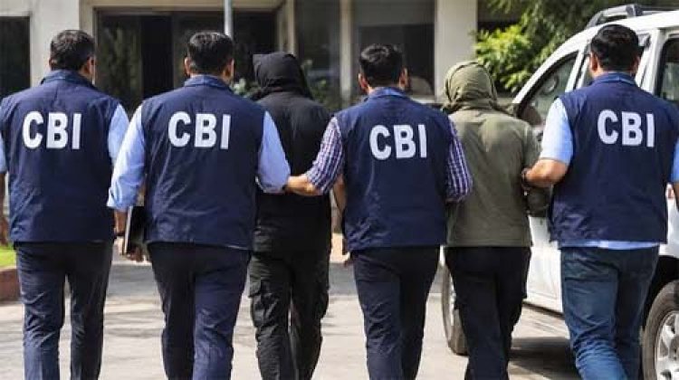 लखनऊ में ED के 2 कर्मचारी को CBI ने किया  गिरफ्तार, 5 लाख की रिश्वत का आरोप