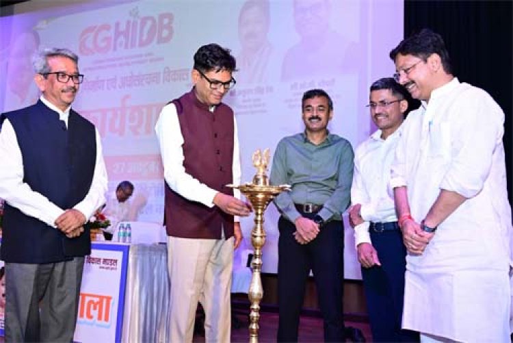 छत्तीसगढ़ के विकास का प्रमुख इंजन बनेगा हाउसिंग बोर्ड, आवास के साथ अधोसंरचना विकास में निभाएगा महत्वपूर्ण भूमिका - आवास एवं पर्यावरण मंत्री ओ.पी. चौधरी